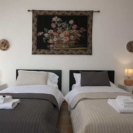 Apartmán House Paganica Řím Pokoj fotografie