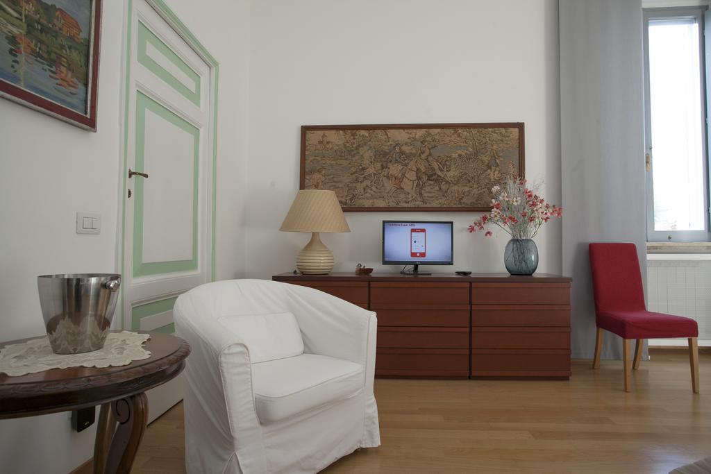 Apartmán House Paganica Řím Pokoj fotografie